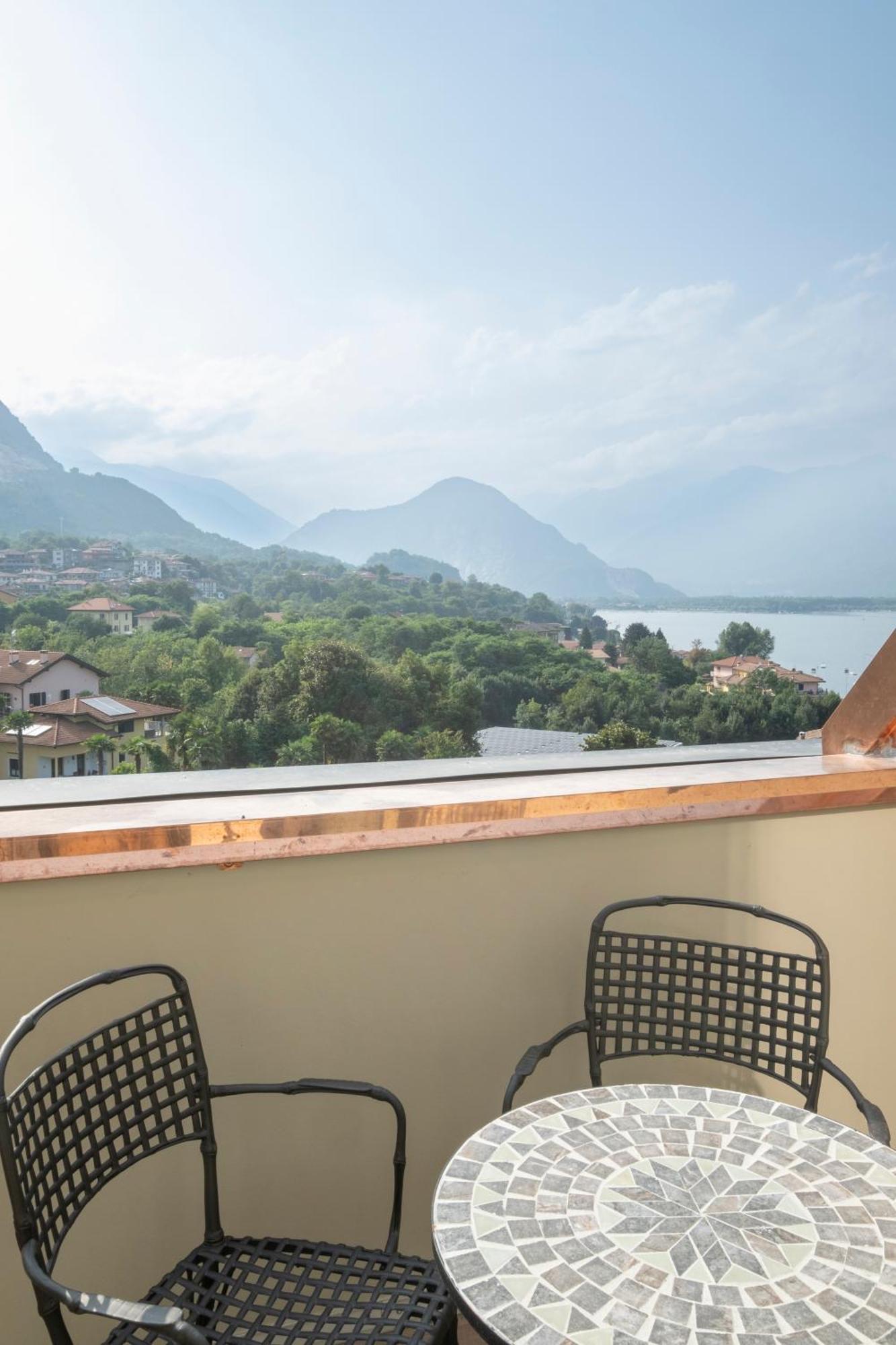 Residence Carl&Do Baveno Exterior photo